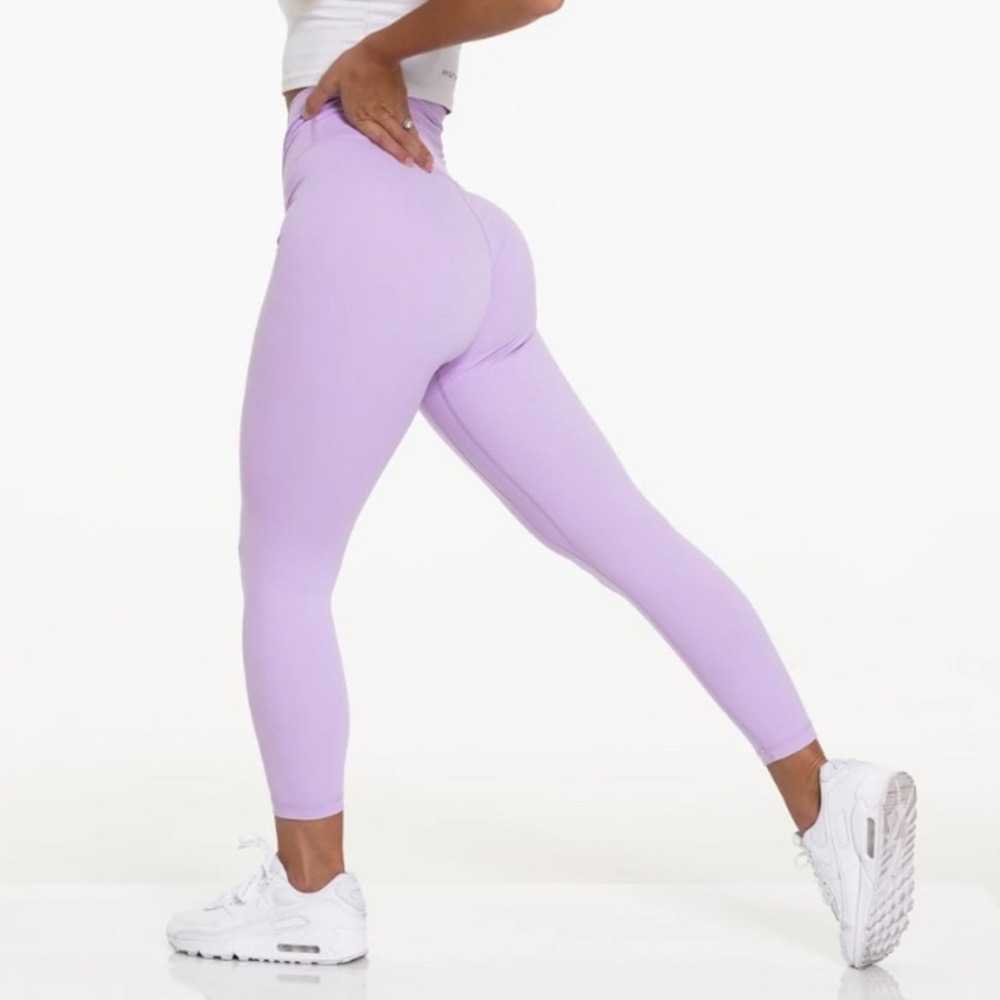 NVGTN Lavender signature leggings